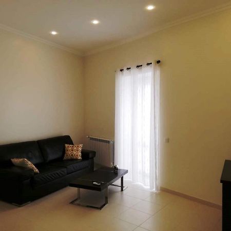 לאגוּ‏ש Candido Reis Apartments מראה חיצוני תמונה